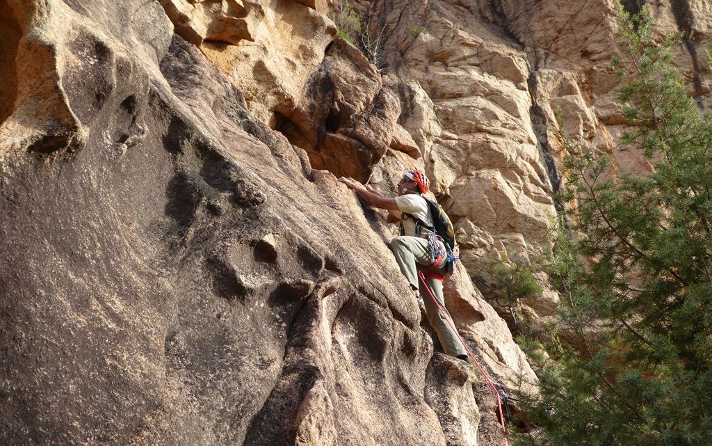 Escalade Terrain d’aventure en Corse